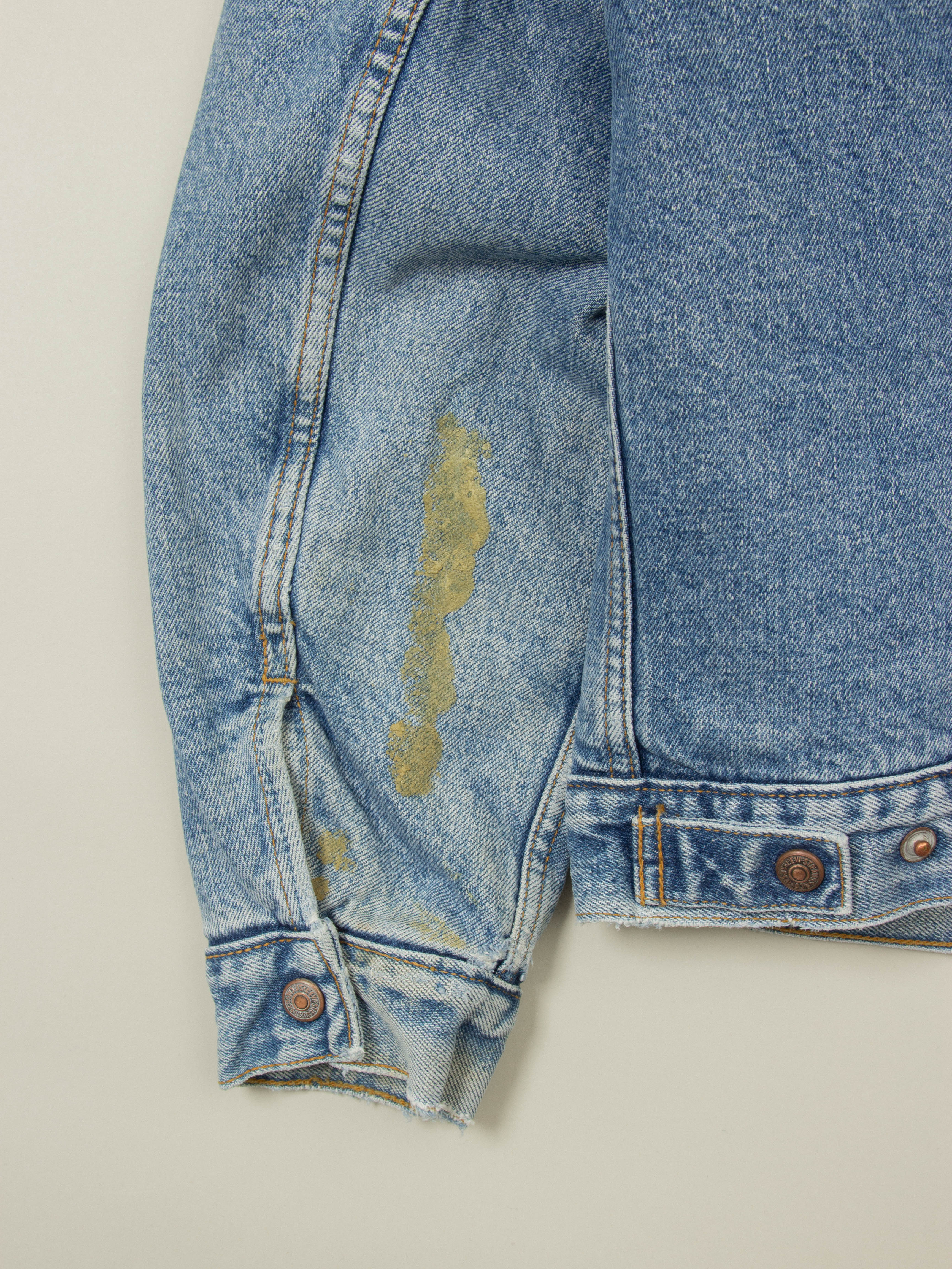 Vtg 1990s Levi's Sherpa Denim Jacket (M) - Image 6