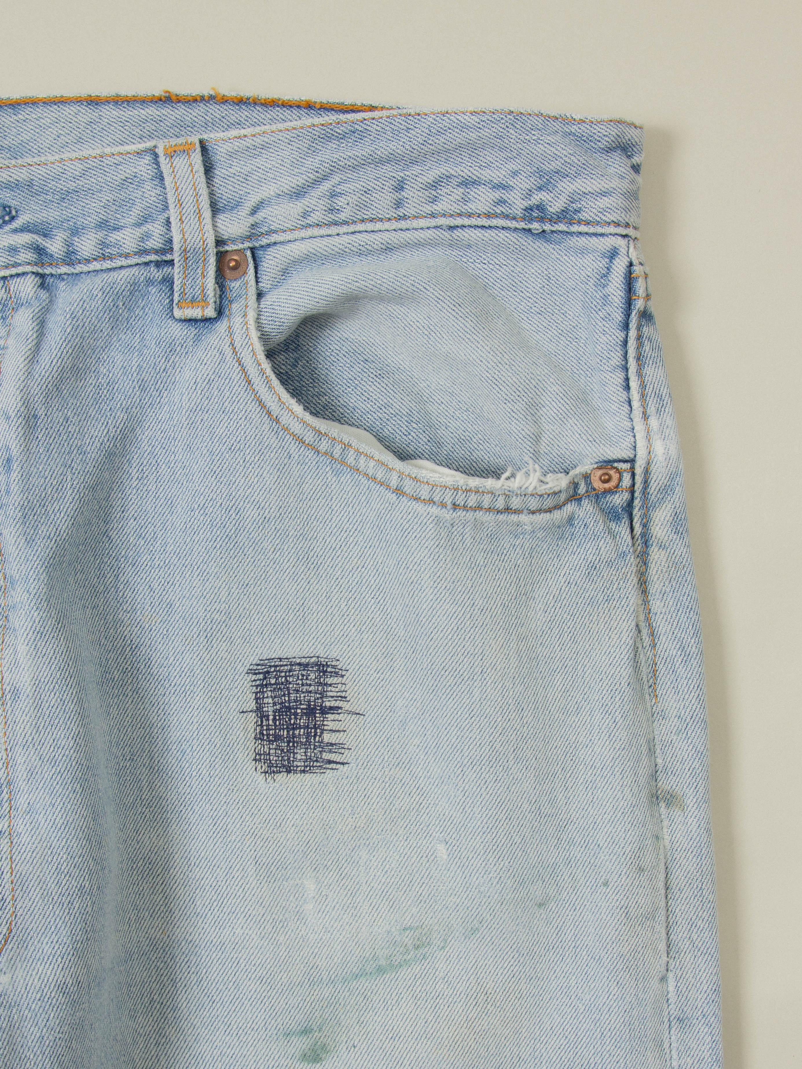 Vtg 1990s Reworked Levi's 501 Jeans - Made in USA (36x34) - Image 4