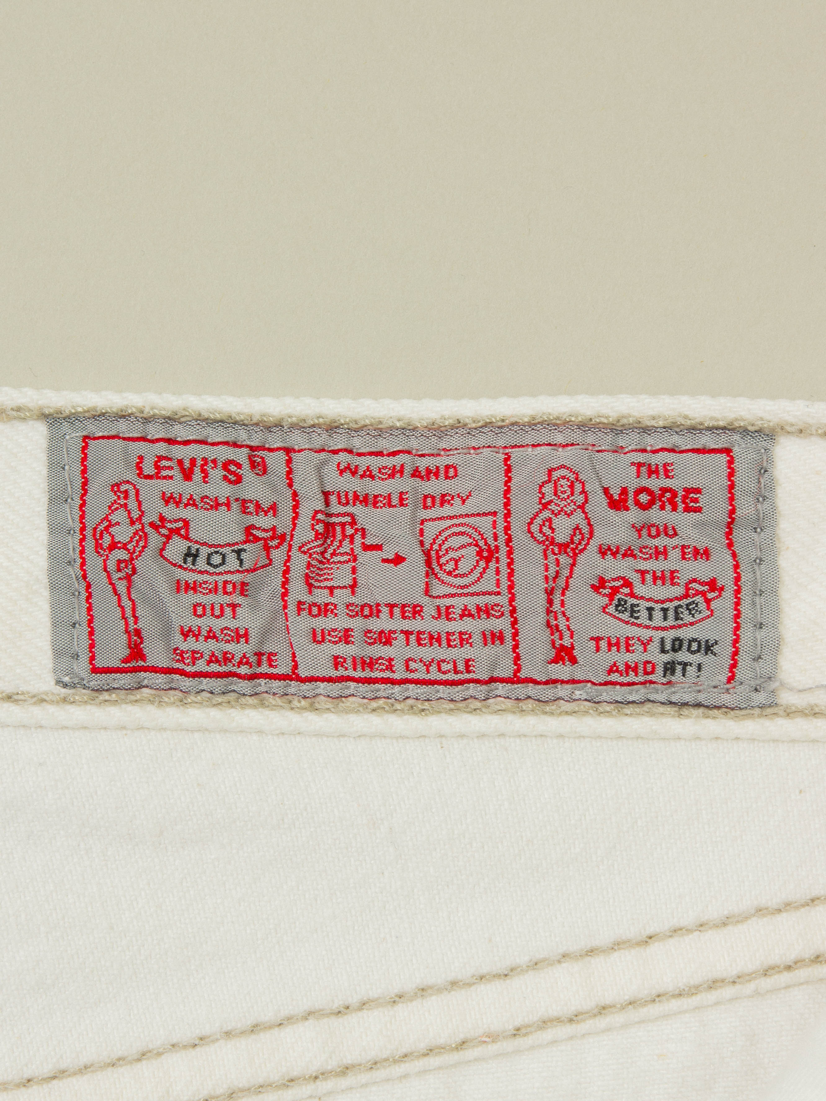 Vtg 1990s Women's Levi's 901 Jeans – Made in France (28x32) - Image 2