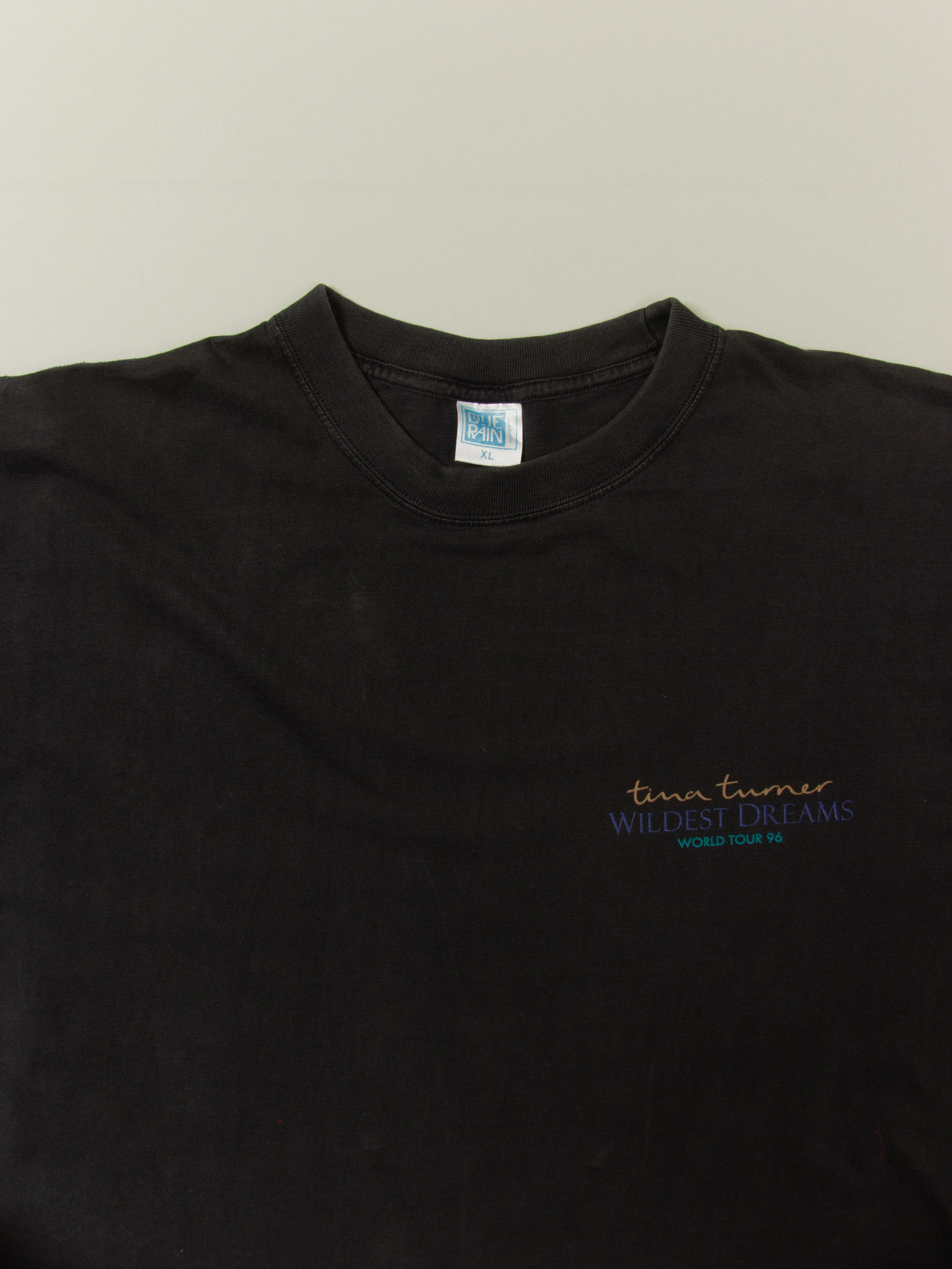 Vtg 1996 Tina Turner 'Wildest Dreams' Tour Tee (XL) - Image 3