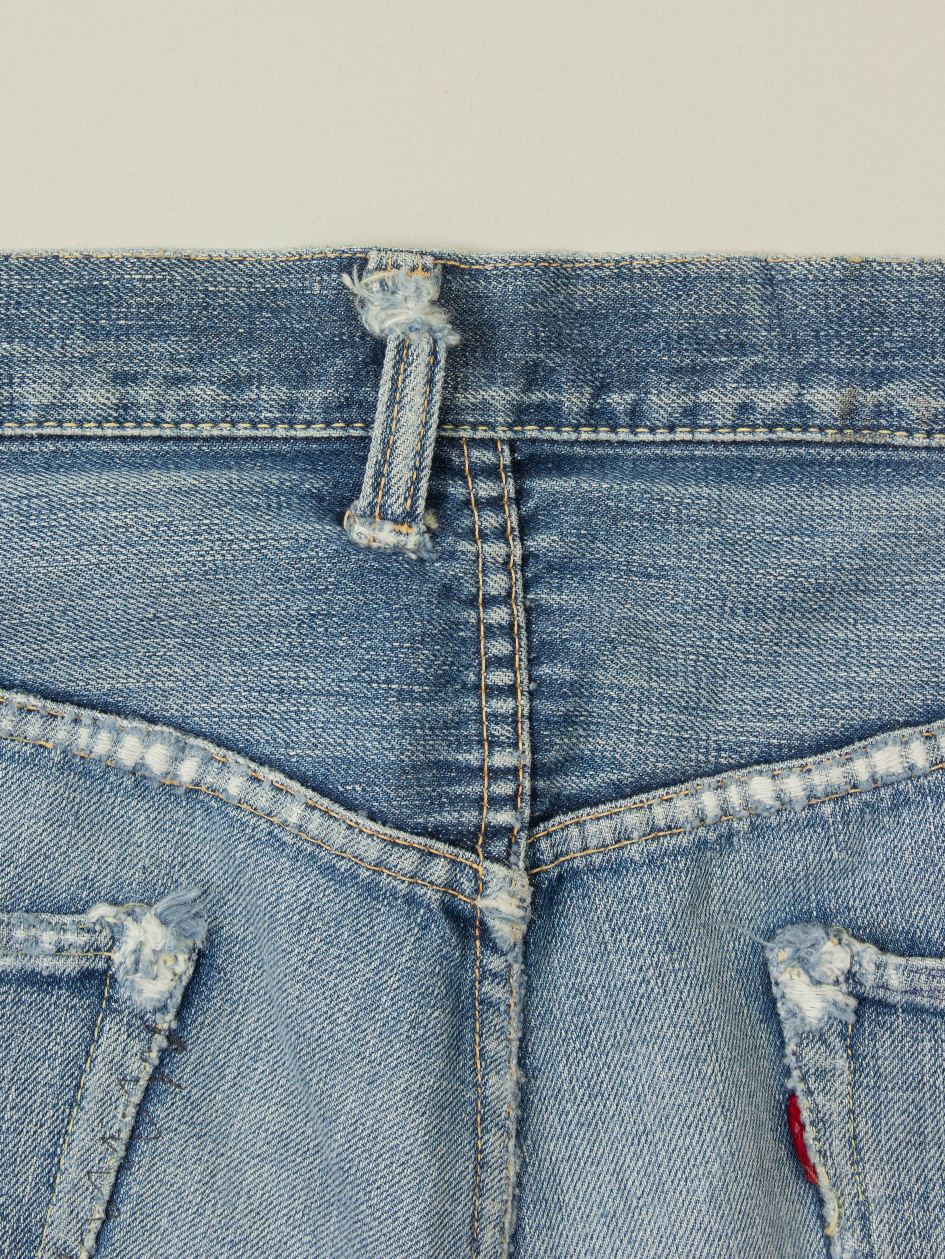 Vtg Early 1960s Levi's 501 Big E Selvedge Jeans (36x33) - Image 4