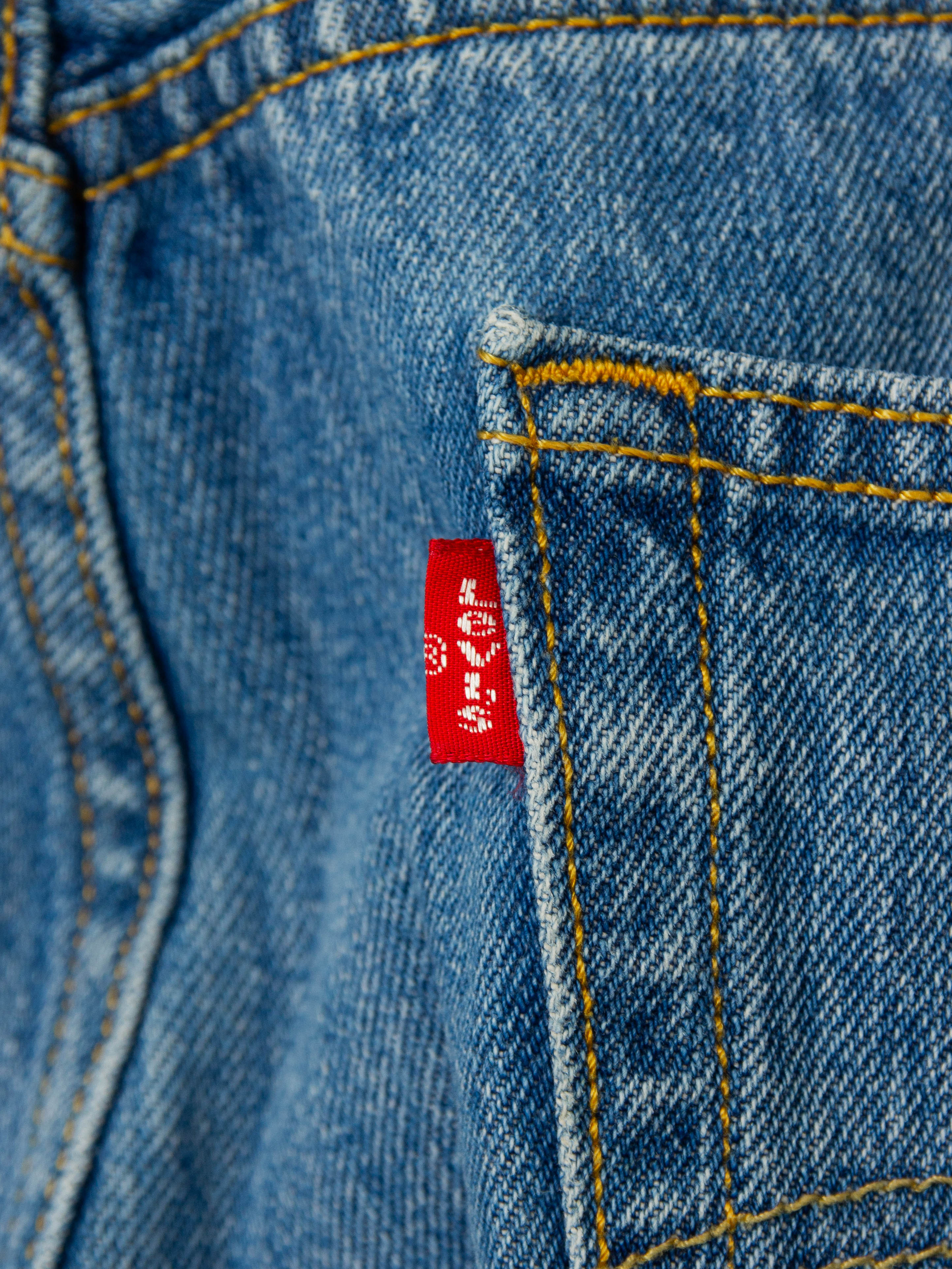 Vtg Levi's 501 Jeans (32x32) - Image 5