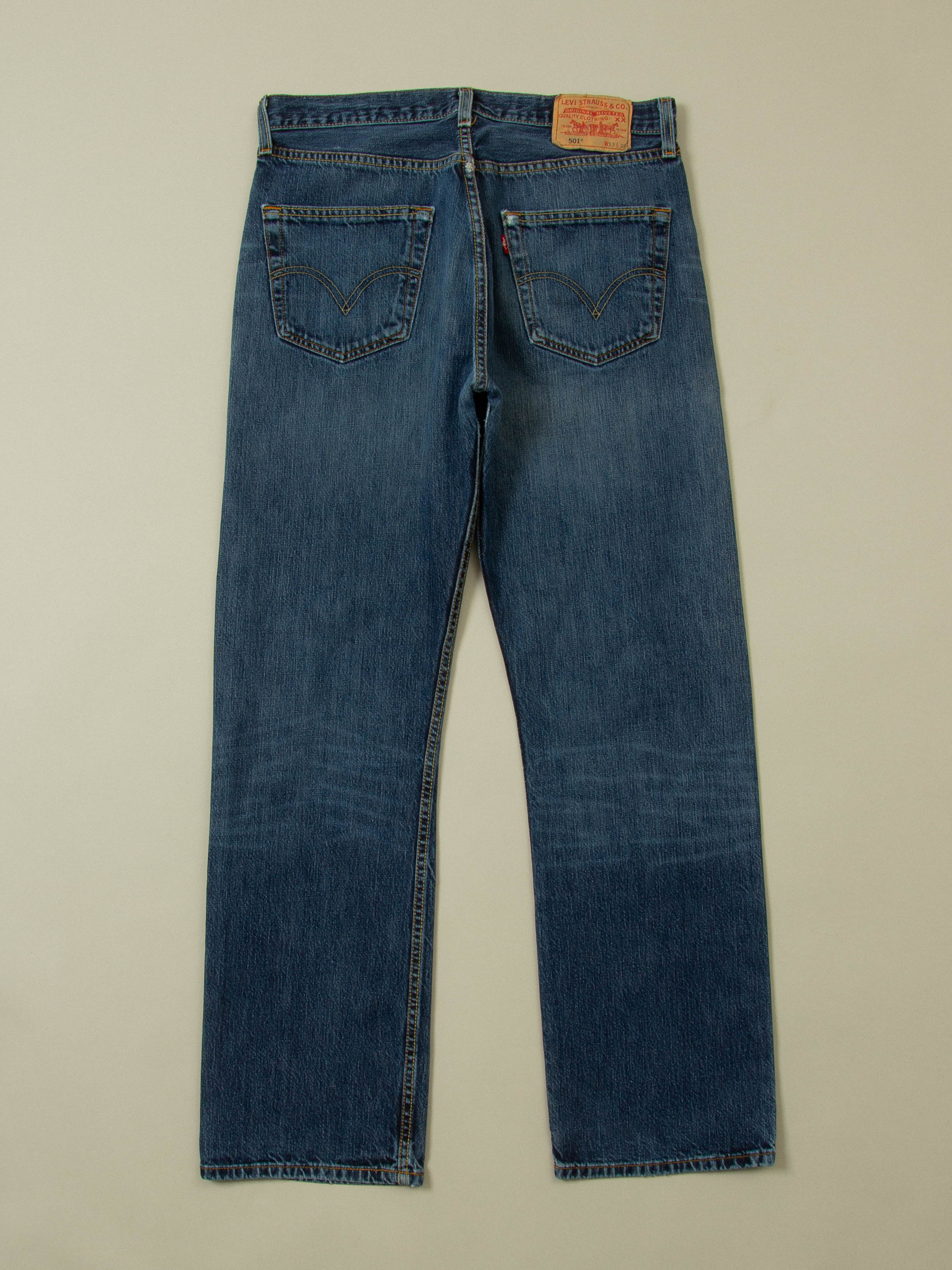 Vtg Levi's 501 Jeans (34x32) - Image 2