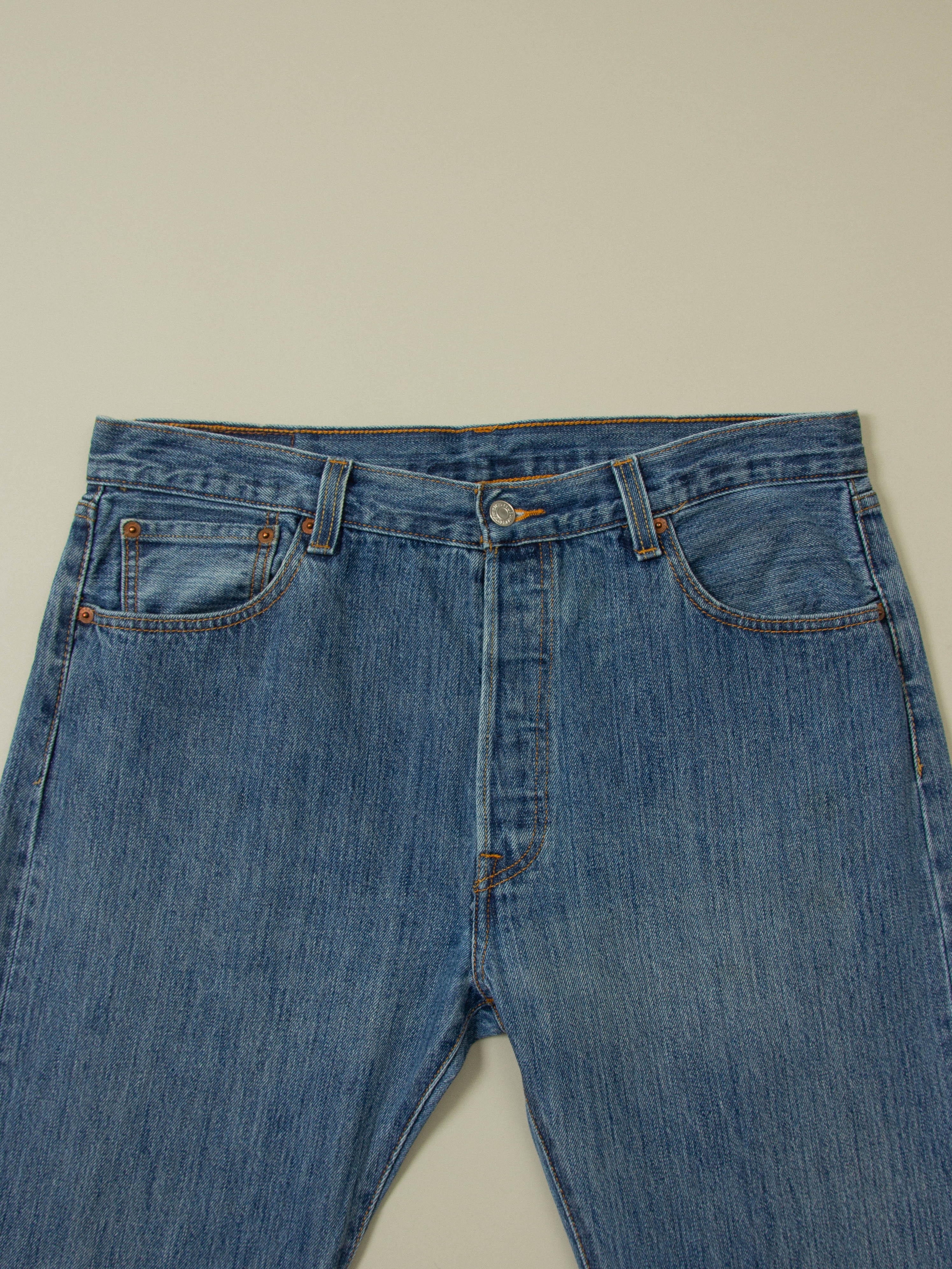Vtg Levi's 501 Jeans (36x30) - Image 3