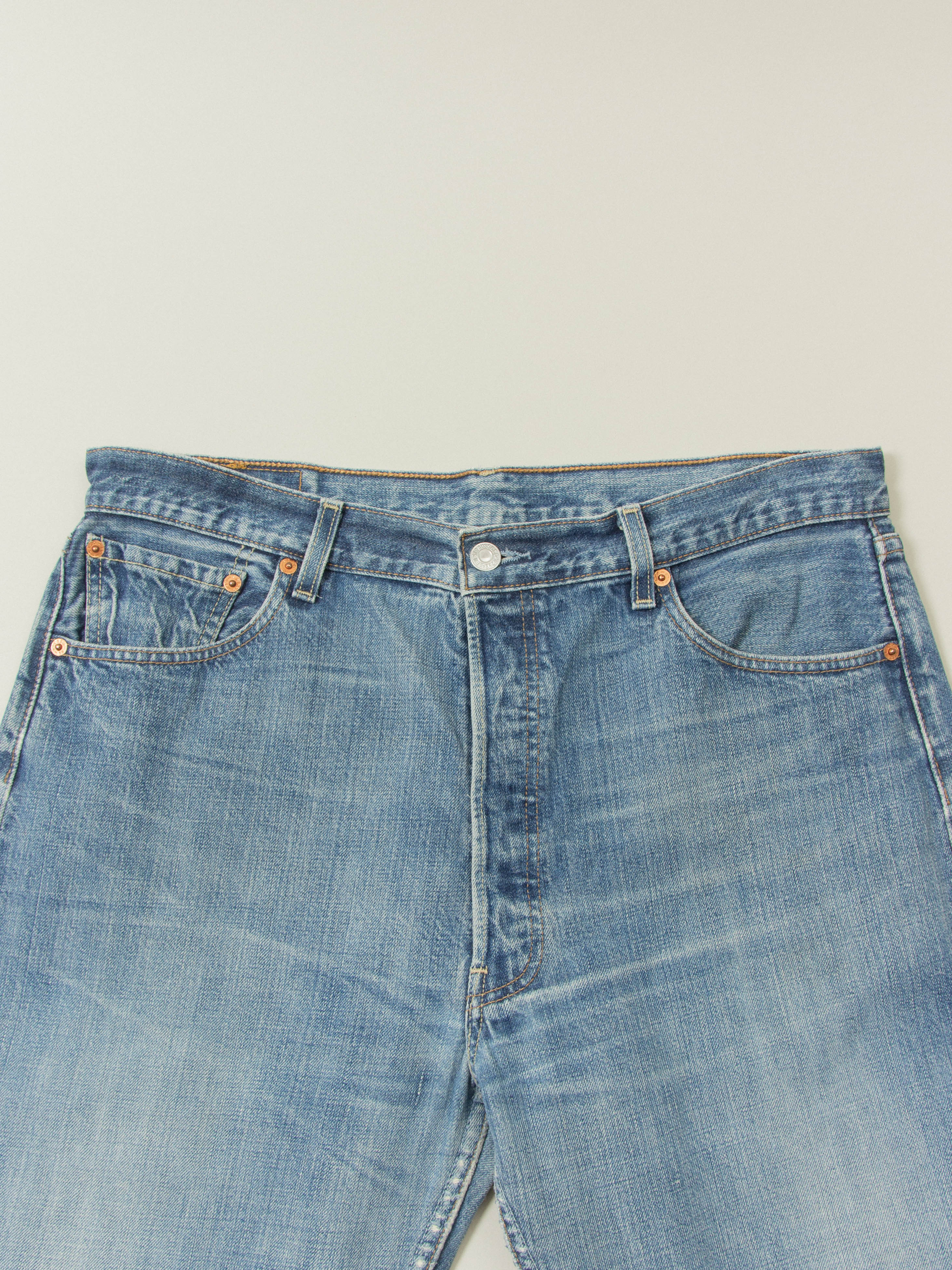 Vtg Levi's 501 Jeans (38x34) - Image 3