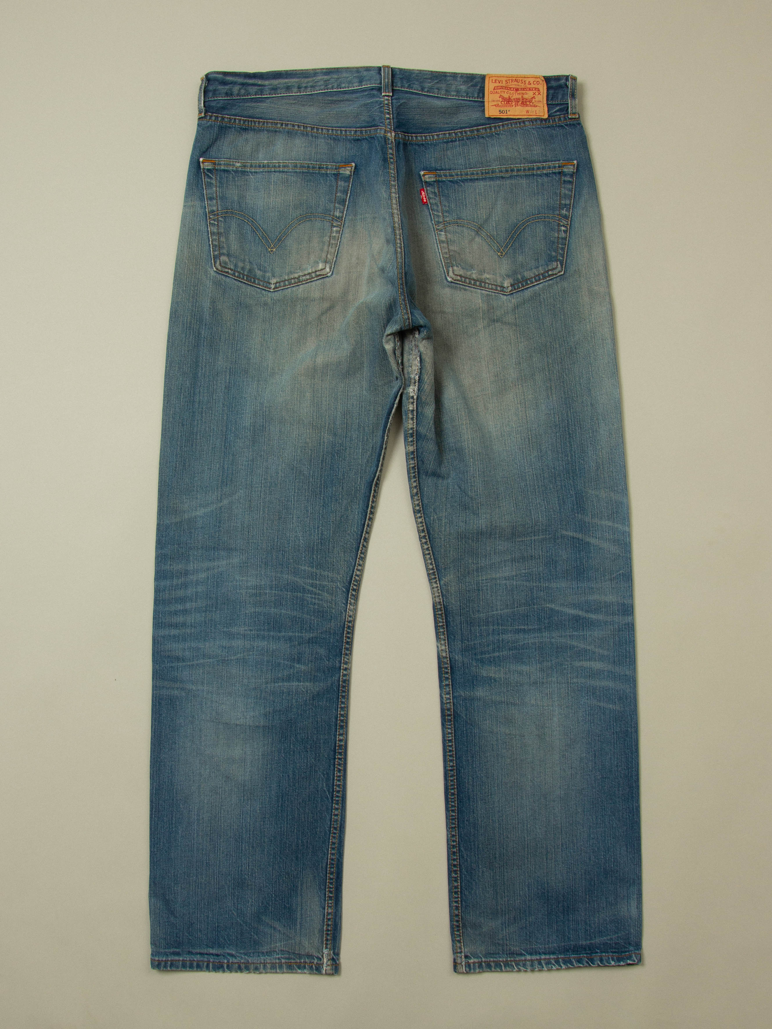 Vtg Levi's 501 Jeans (38x34) - Image 3