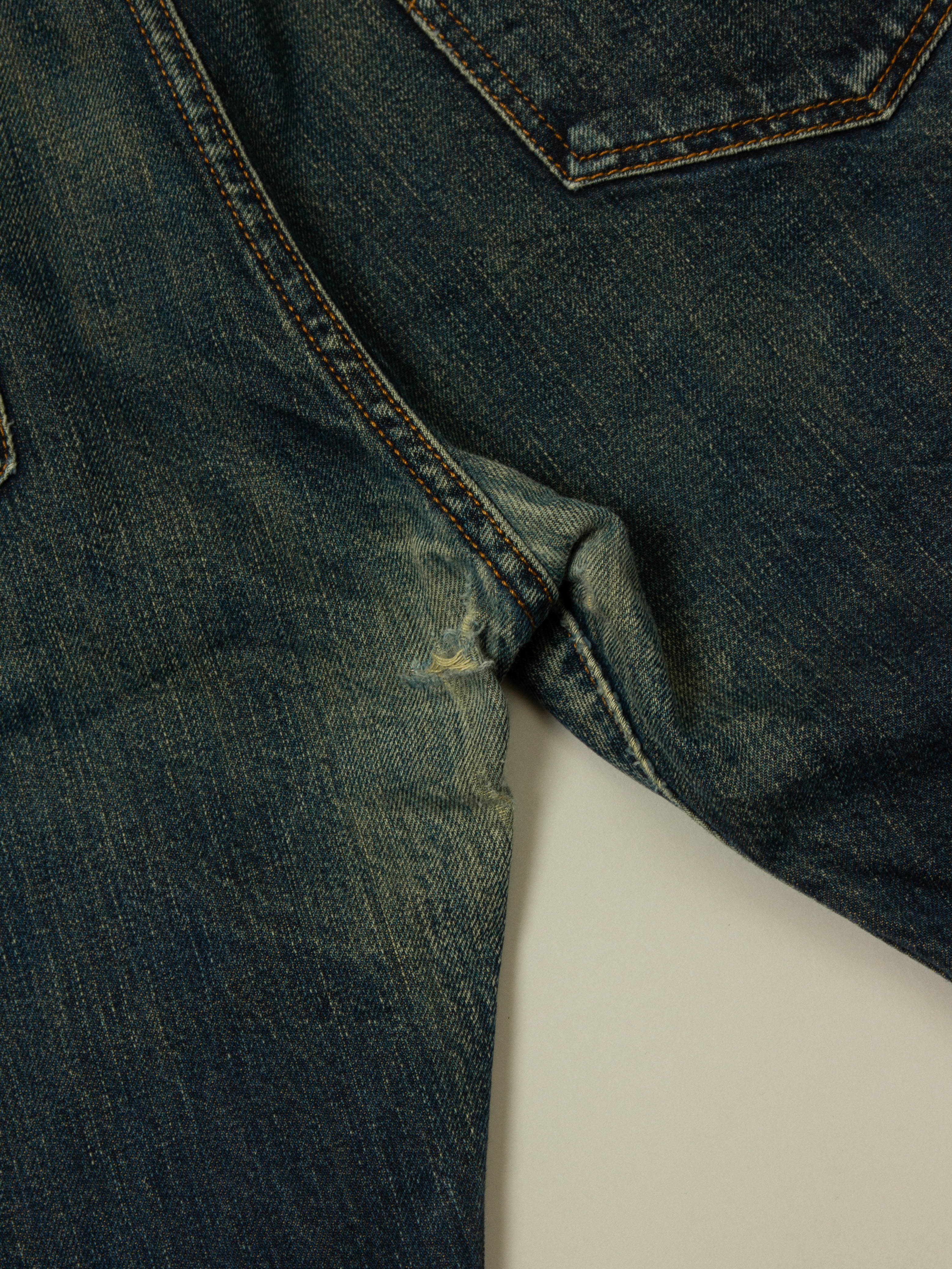 Vtg Levi's 501 Jeans (38x35) - Image 5