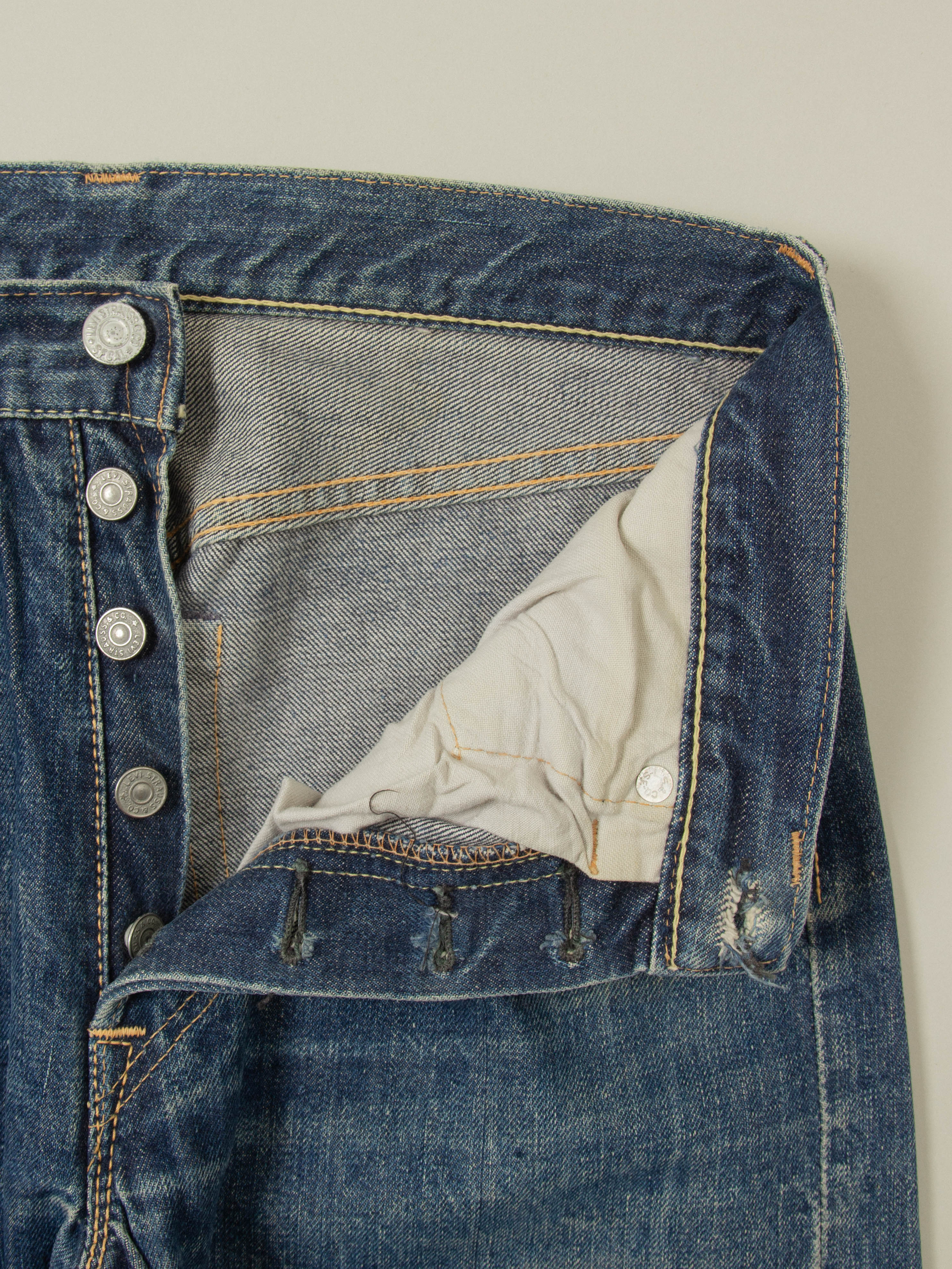 Vtg Transitional '66' Levi's 501 Selvedge Big E Jeans (28x30) - Image 7