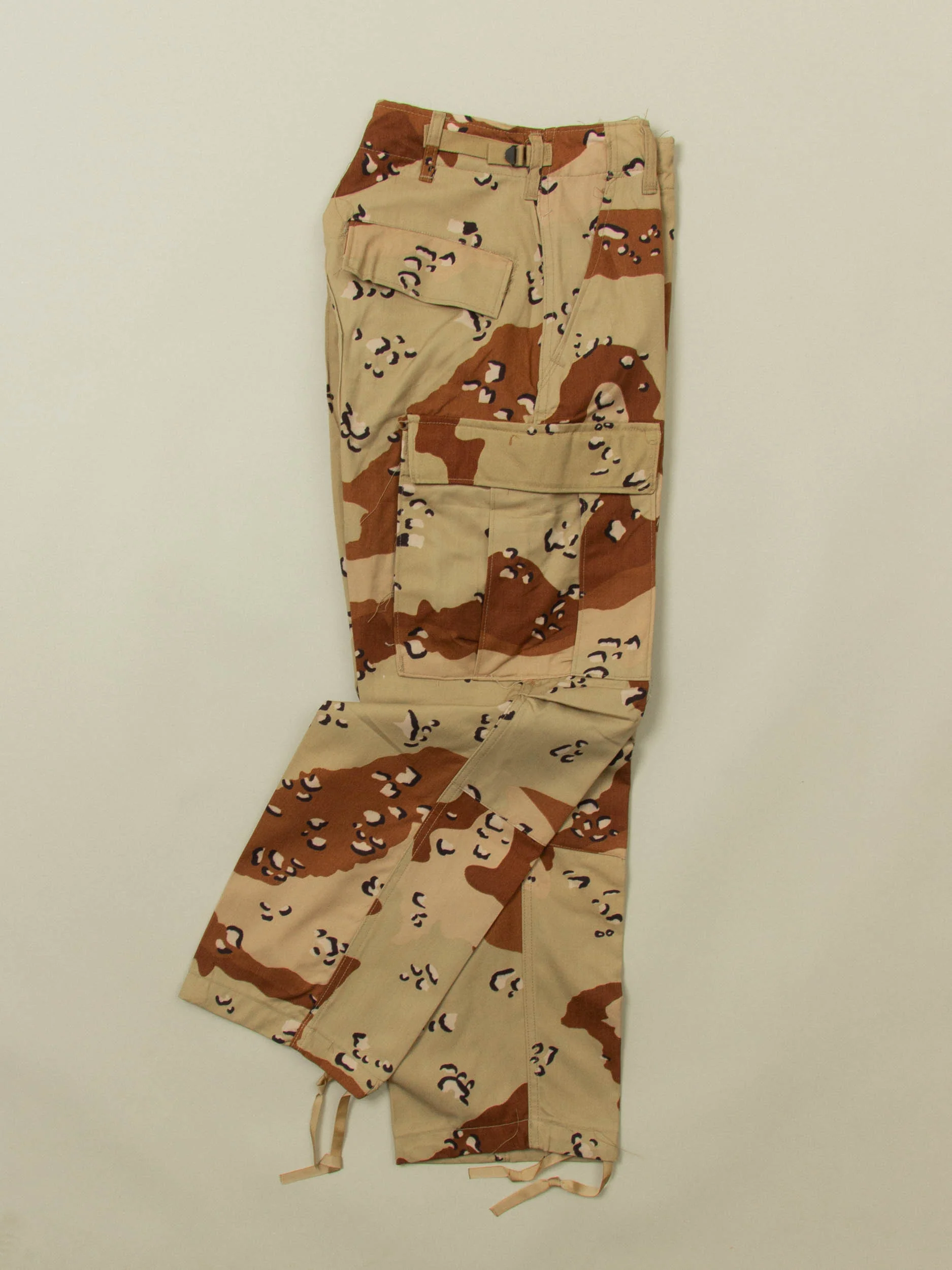Vtg US Army Chocolate Chip Desert Camo Trousers (XS) - Image 6