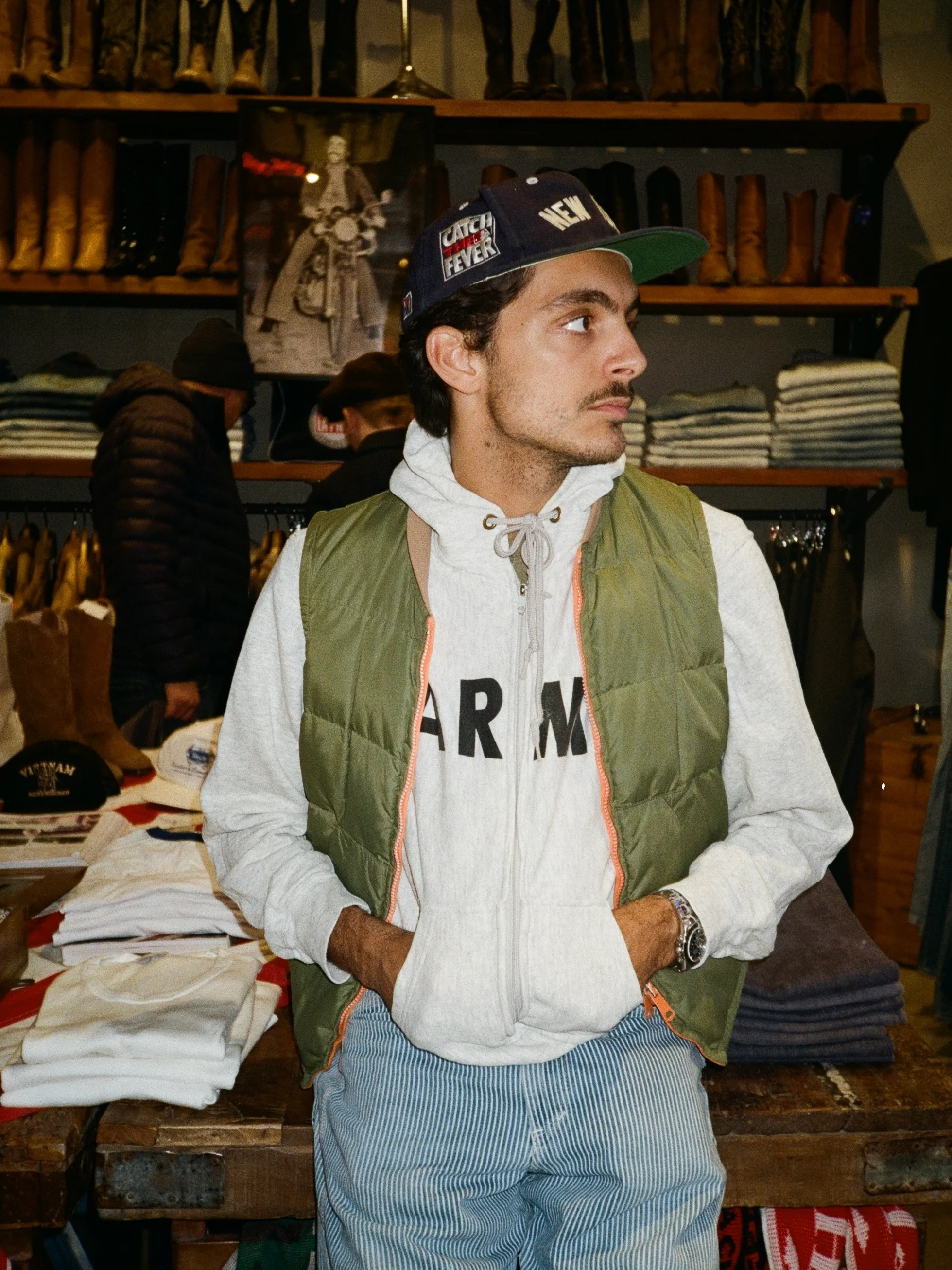 Vtg US Army Full-Zip Hoodie - Image 3