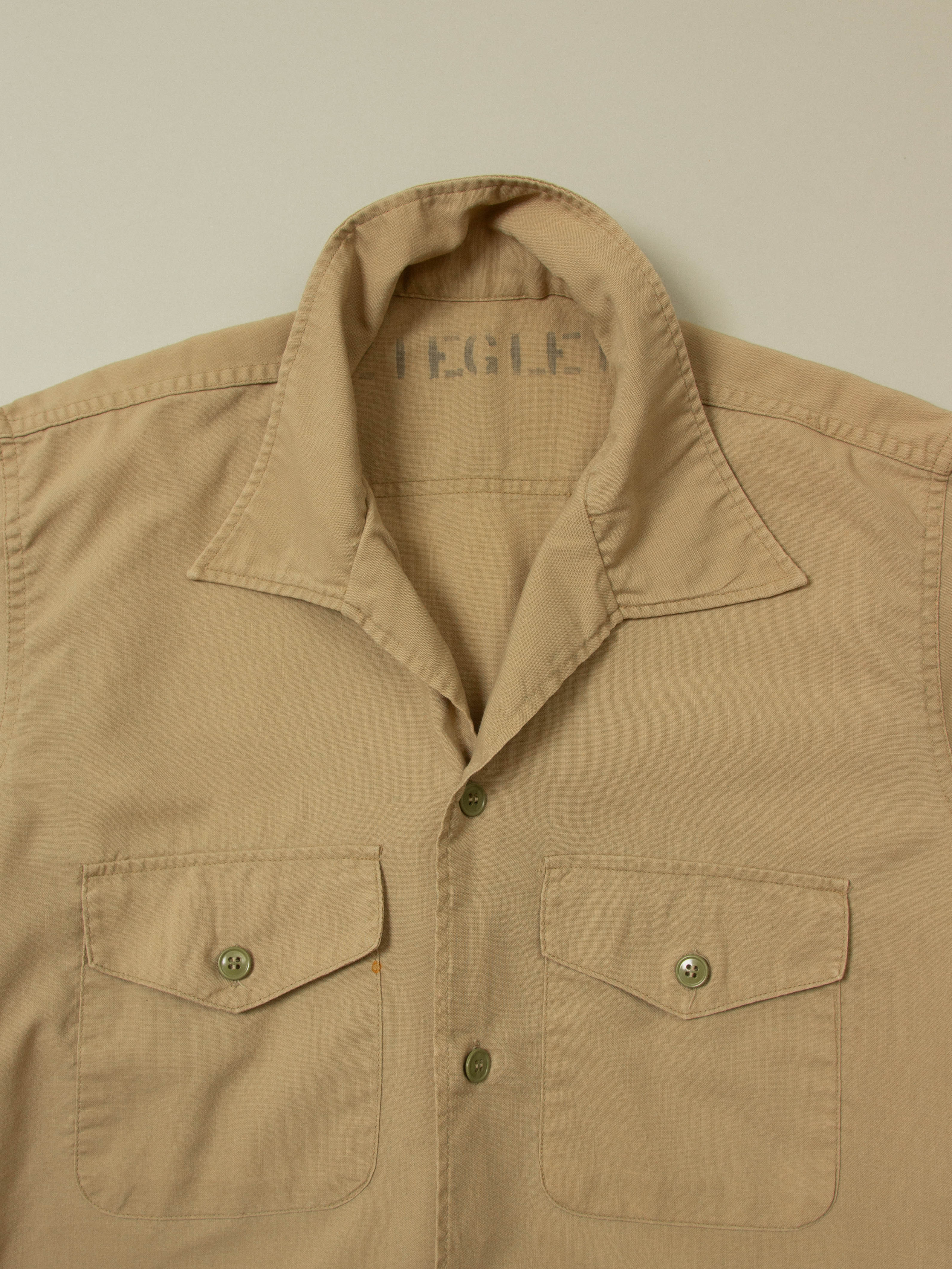 Vtg 1950s US Army Short Sleeve Officer Shirt (S) - Image 2