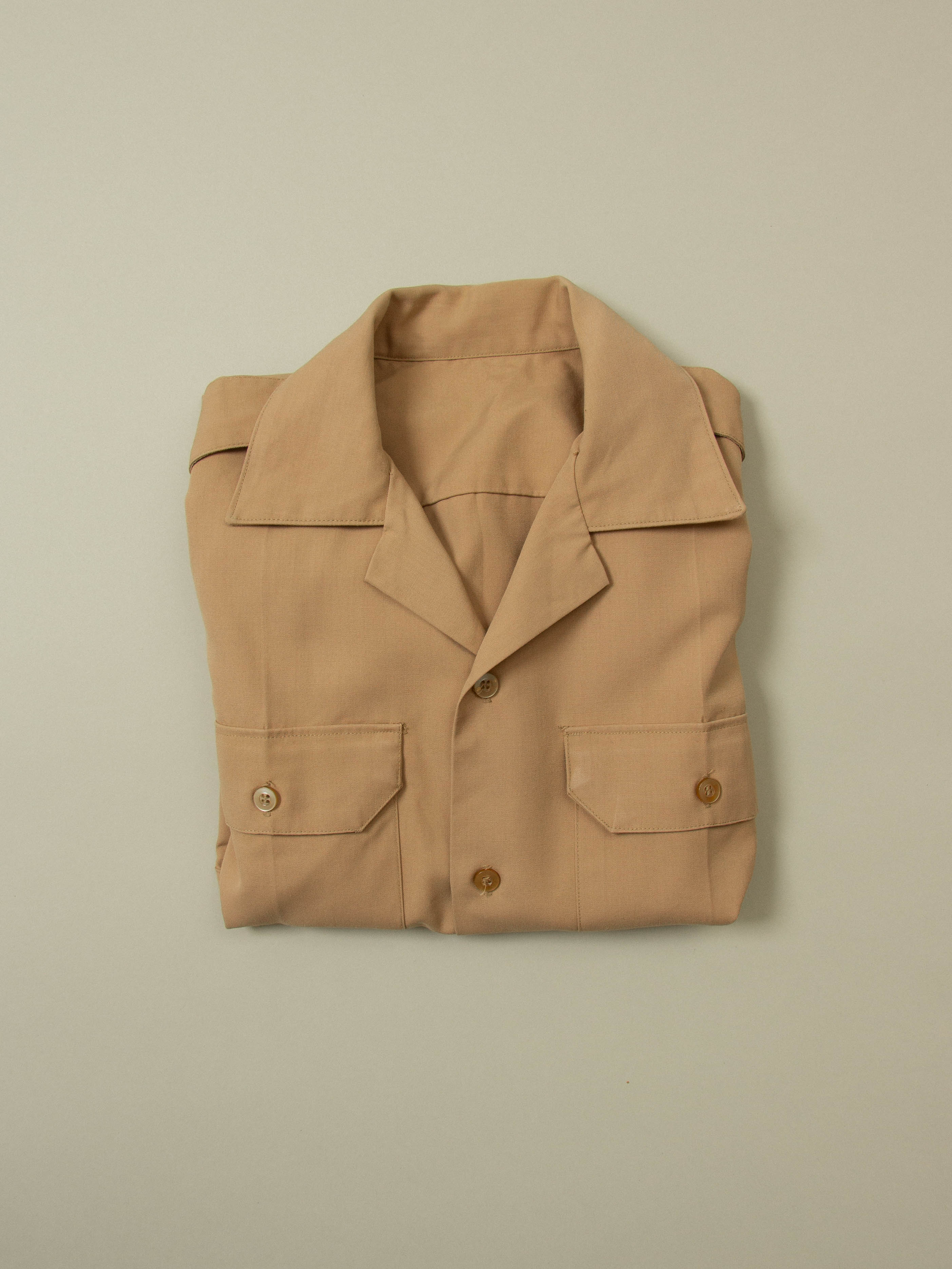Vtg US Army Short Sleeve Officer Shirt (S) - Image 6