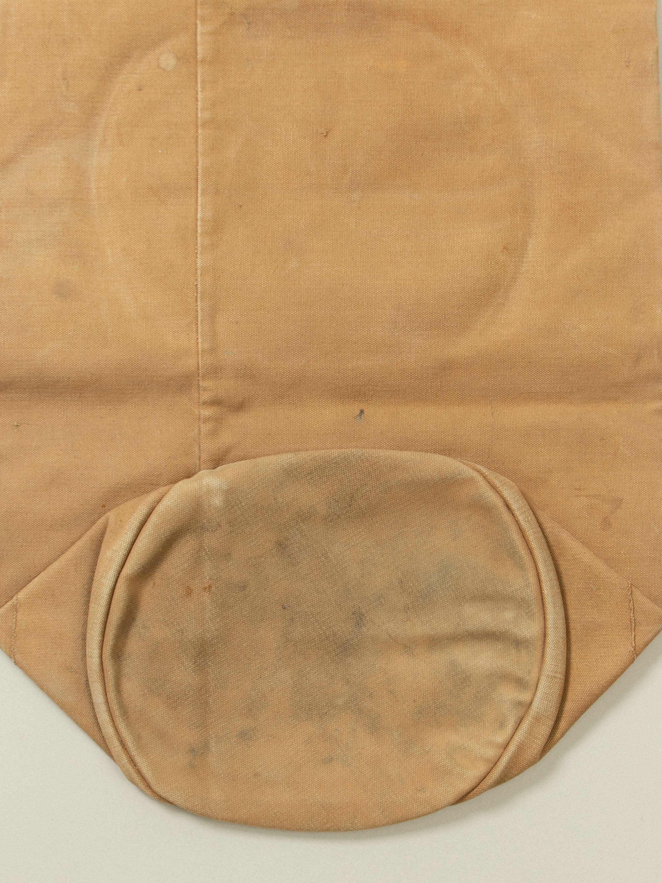 Vtg WWII British RAF Duffle Bag - Image 6